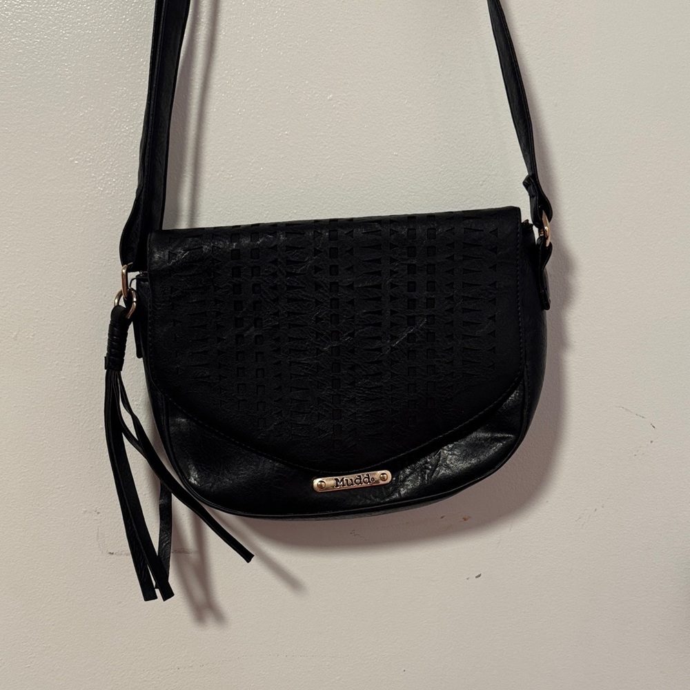 Mudd Elegant Black Crossbody Bag